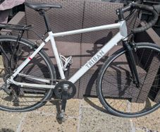 Women's road bike