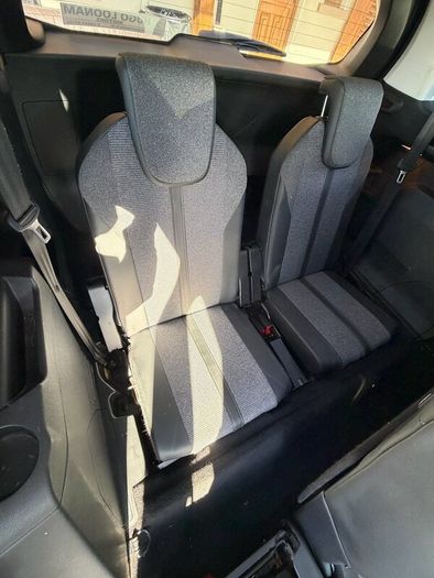 Peugeot 5008: Price Drop! 1k off! Only 110k km!