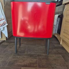 Brabantia bin