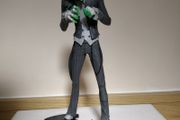 Batman: Arkham City - The Joker Statue