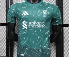 Liverpool 26/27 goalkeeper jersey