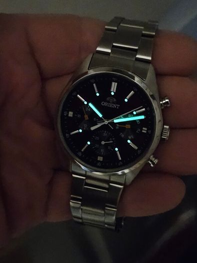 Watch Orient Neo 70' Calendar. Quartz.