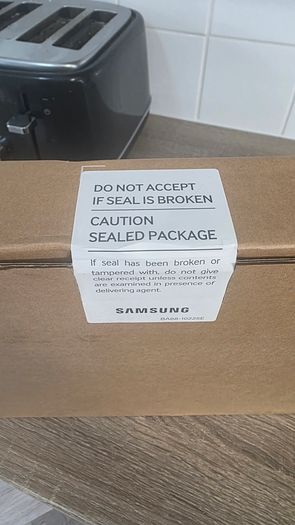 SAMSUNG Galaxy Chromebook Go 14"