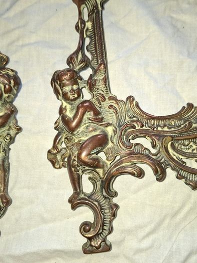 Beautiful Pair of Antique Art Nouveau Beatrice Bronzed Photo Frames Cherub Postage Available or Collection