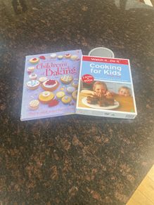 2 children's cookery books