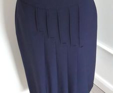 Lovely New Benetton Skirt Navy Size 10