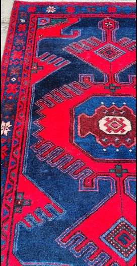 Fabulous Persian Wiss Hand knotted Wool Carpet Rug