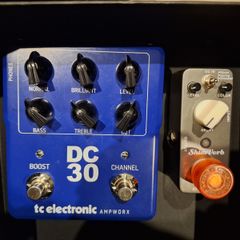 Guitar pedals various