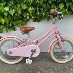 16" Pink kids bike incl stabilizers