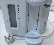 New Tommee Tippee Perfect Prep Machine (white) - unused