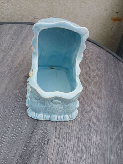 Vintage Ceramic Basinett Planter