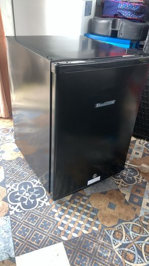 Russell Hobbs fridge