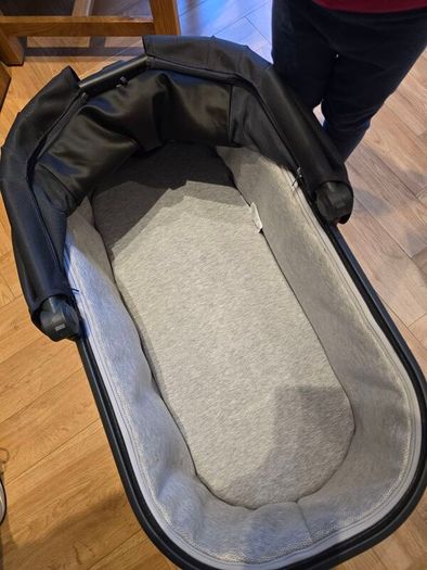 Uppababy Vista V2 Travel System and Buggyboard
