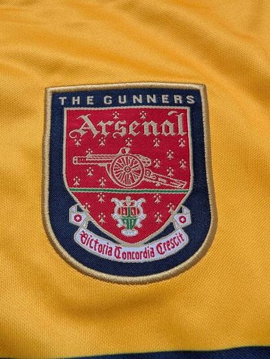 Retro Nike Arsenal Jersey