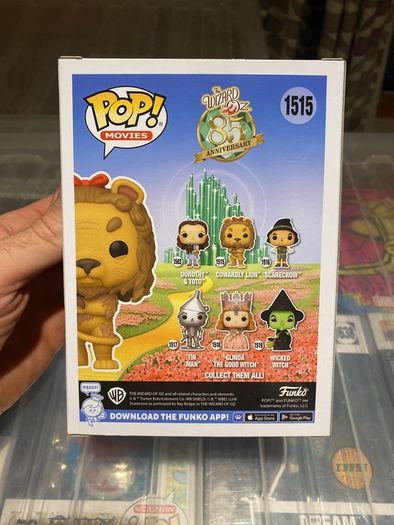 funko pop cowardly lion wizard of OZ