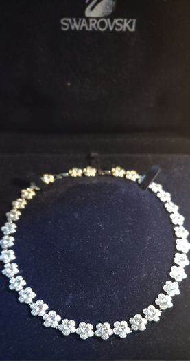 swarovski flower choker necklace
