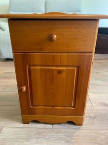 Vintage Wooden bedside 1 drawer and cupboard