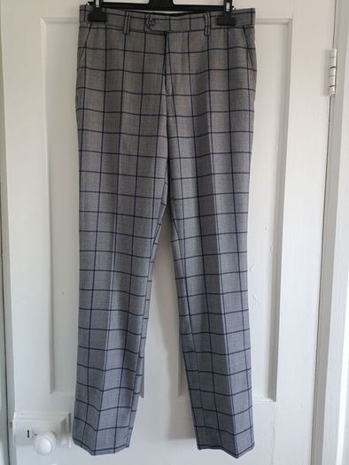 House of Cavani Mens Grey and Blue Checked Trousers Size 32