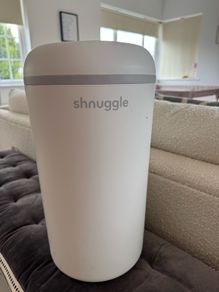 Shnuggle nappy bin