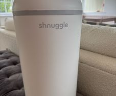 Shnuggle nappy bin