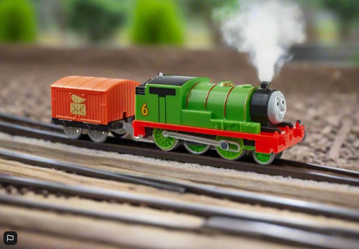 BRAND NEW Thomas & Friends Trackmaster PERCY Motorised Engine