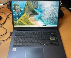 Asus Laptop i7 pro 10gen 8-256 win 11