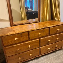 Chest of drawers