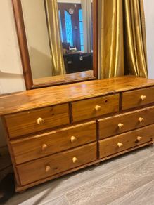Chest of drawers - measurements in pics