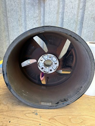 vw id4 alloy wheel 19"