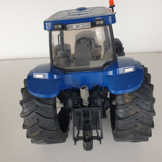Bruder New Holland toy tractor 2004
