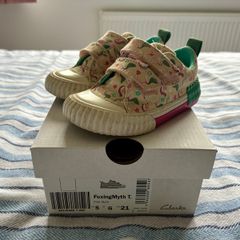 Baby shoes bundle