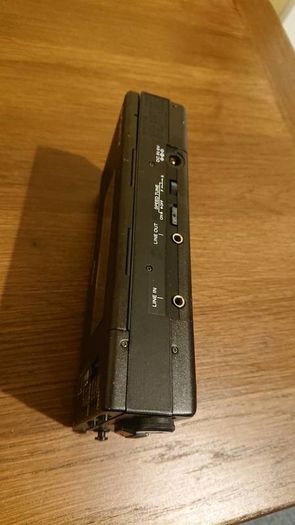 Sony Walkman DC6 Professional - 1984