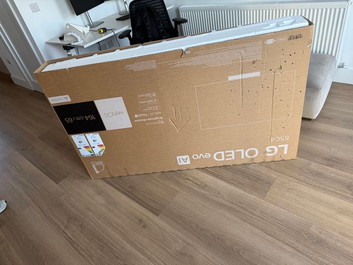 65 inches tv box