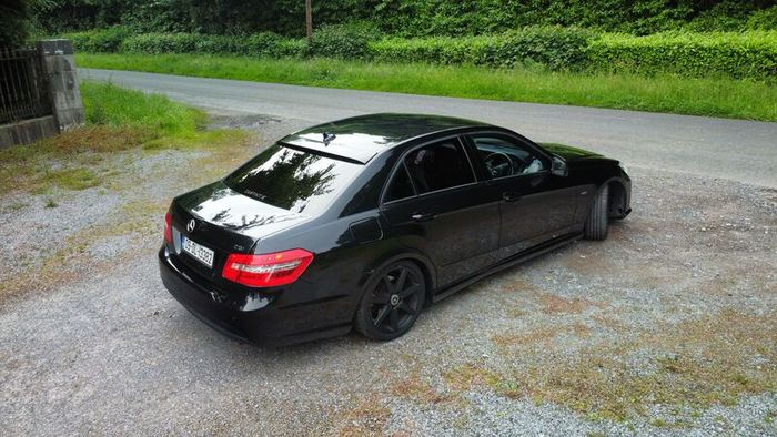 Mercedes E250 CDI - Bi-Turbo 204 HP, AMG line