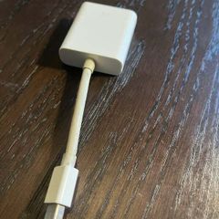 Apple Mini Display port to VGA adapter