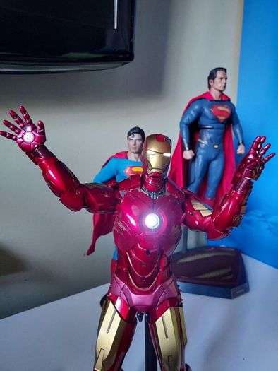 Iron Man  MMS123 Hot toys Hottoys Figure