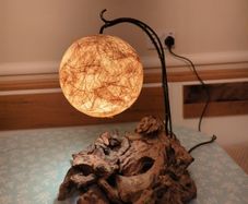 Bog wood lamp