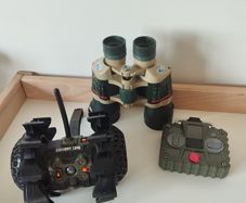 Spy Gear Covert Ops RC Vehicle & Binoculars Set  with Camera