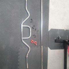 Barbell and easy curl bar