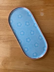 Blue Pip Studio Plate