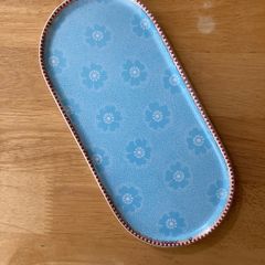 Blue Pip Studio Plate