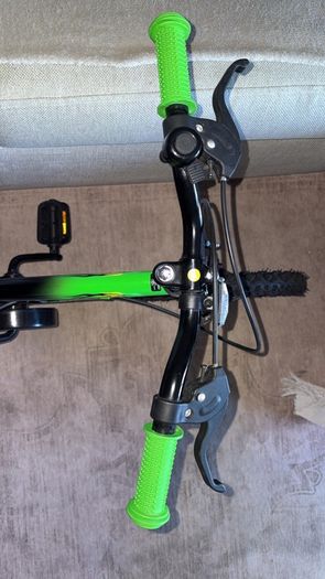 Kids 14 inch Bike.