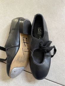 Kids size 12 Tap Shoes