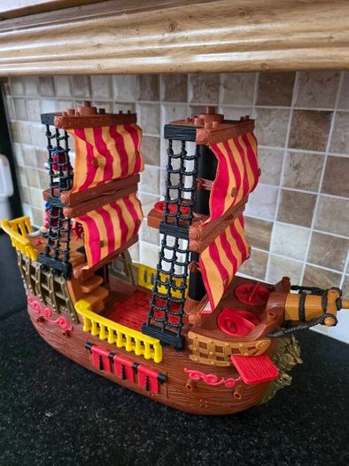 fisher price pirate boat