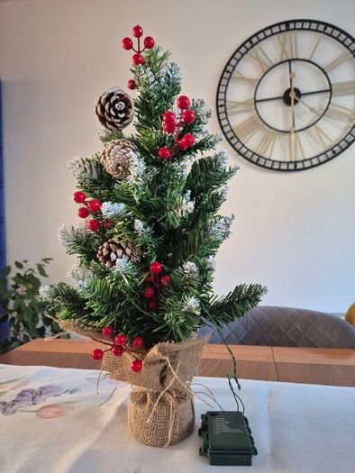 BNWB Christmas tree