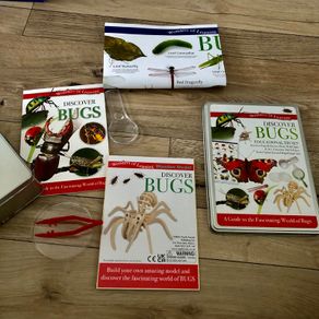 Wonders of Learning Discover Bugs Educational Tin Set