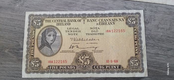 vintage pound note lavery.