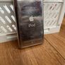 iPod 5 + new faceplate + rockbox + charging cable Image 3