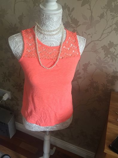 Girls clothes