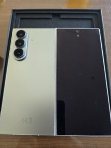 Samsung galaxy fold 7 256 gig